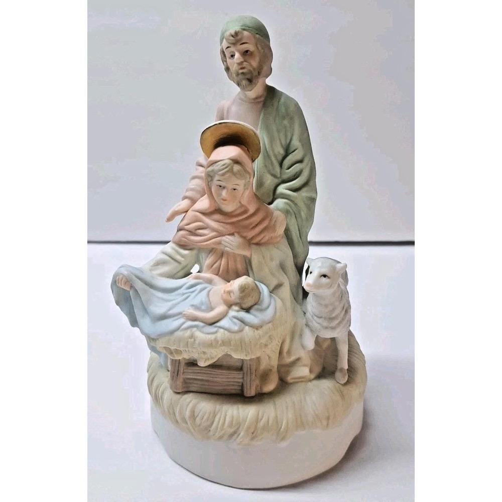 Lefton One Piece Nativity Figurine # 03916 Hand Painted Porcelain Music Box '83